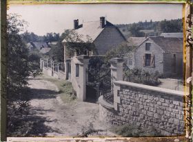 Image représentant France, Chivres, Un Coin du Village reconstruit