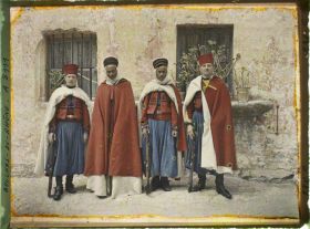 Image représentant Les Spahis dans le Château du roi René