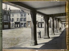 Image représentant France, St Dié, Les Arcades de la place Jules Ferry