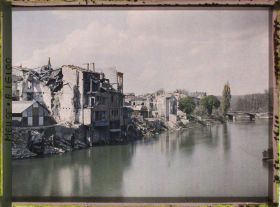 Image représentant France, Verdun, Les bords de la Meuse