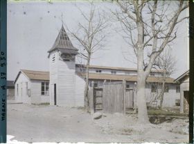 Image représentant France, Beine, Eglise et Mairie provisoires