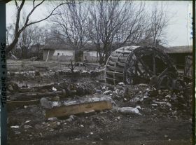 Image représentant Turquie, Eski-Ckehir, Ruines d'un moulin à eau brûlé