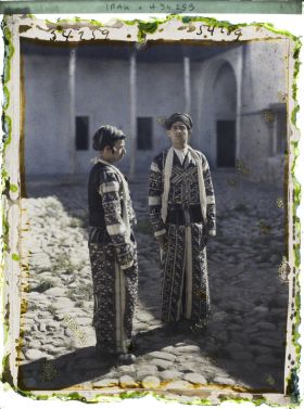 Image représentant Hommes kurdes