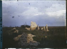 Image représentant France, Nauroy, Les ruines au Soleil Couchant