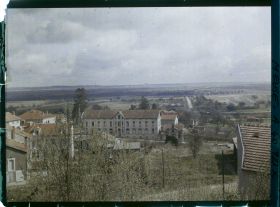 Image représentant France, Clermont en Argonne, Vue Coté Est, au fond, Vraincourt