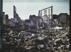 Image représentant Turquie, Smyrne, Une vue vers la Place Fasulieh