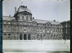 Image représentant La Cour Carrée du Louvre