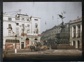 Image représentant Fontaine de l'Ange de la charité chrétienne d'Alfred Gilbert sur Picadilly Circus