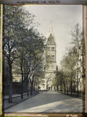 Image représentant Prusse, Düsseldorf, Rue Prince Georges et Eglise St Roch
