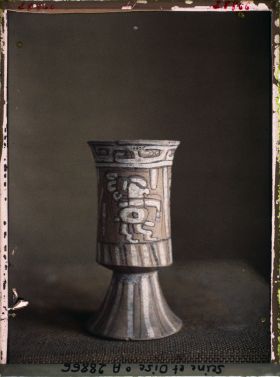 Image représentant Gobelet des collections de céramique du Mexique précolombien du musée de Sèvres