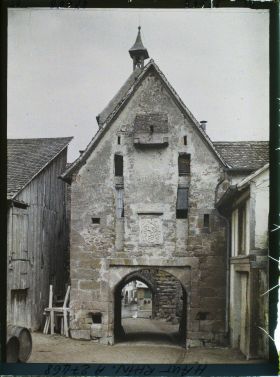 Image représentant France, Riquewihr, La Porte haute vue de l'intérieur