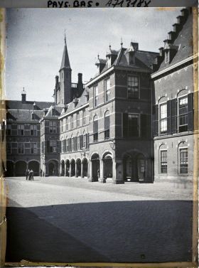 Image représentant La salle des chevaliers dans la cour du Binnenhof