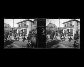 Image représentant Défilé de corps de métier à l'occasion du nouvel an, probablement sur Ginza