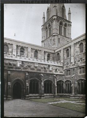 Image représentant Une tour