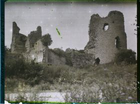 Image représentant France, Nomény, Ruines du Château