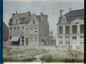 Image représentant Belgique, Ypres, Nouvelles maisons, rue du Beurre