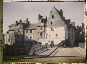 Image représentant Le quartier du Pilier Rouge, avec le café du Pilier Rouge