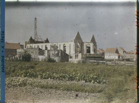Image représentant Belgique, Zillebeke, Eglise en reconstruction (abside)