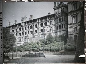 Image représentant Le château, façade des loges