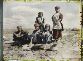 Image représentant Groupe de femmes (paysannes) chrétiennes