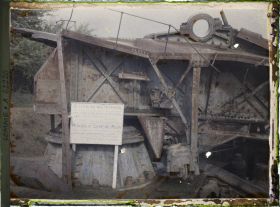 Image représentant Somme, Chuignes, Pièce Allemande à longue portée qui tirait sur Amiens à 40 Kilomètres