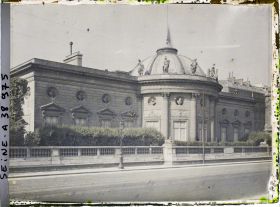 Image représentant Le Palais de la Légion d'honneur ou hôtel de Salm, quai Anatole France