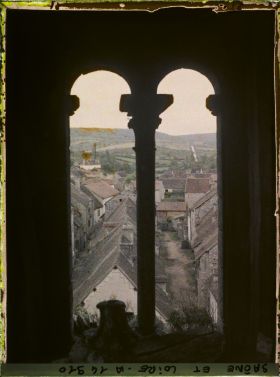 Image représentant Vue prise depuis le second étage du clocher clunisien