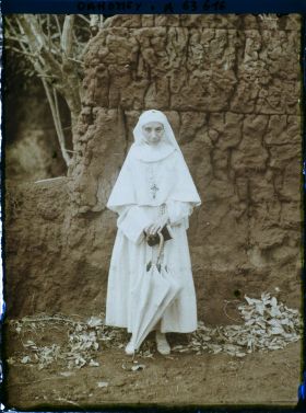 Image représentant Portrait de la mère Mélanie, supérieure de la mission catholique