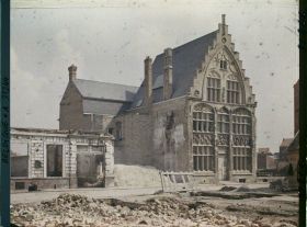 Image représentant Belgique, Ypres, La Maison Biebuygk reconstruite