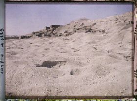 Image représentant Alentours de la nécropole thébaine