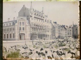 Image représentant France, Béthune, La Gde Place, Sud Ouest