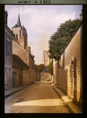 Image représentant France, Beaugency, Rue Porte Tavers (qui passe devant l'Hôpital 47. (ancn Couvent des Ursulines)