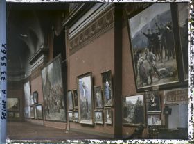 Image représentant Le Salon des artistes français au Grand Palais, tableaux