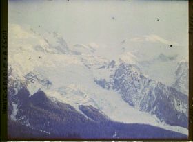 Image représentant France, Les Alpes -Vallée de Chamonix Dernière heure du jour s/ le Mont Blanc et le Dôme du Goûter