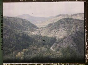 Image représentant France, Paysage de la Vallée de celle de Besse