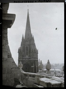 Image représentant Le clocher de l'église Sainte-Marie