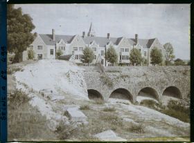 Image représentant Démolition des fortifications à la porte d'Arcueil, près de la cité universitaire