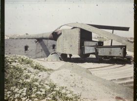 Image représentant Belgique, Ostende, Batterie Hindenburg, La pièce de droite
