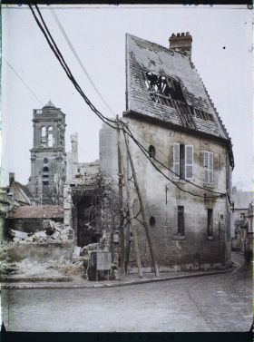 Image représentant France, Soissons, Eglise St Léger et Ruines