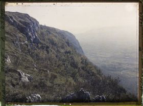 Image représentant France, Le Salève, Végétation et pentes Sud du Gd Salève