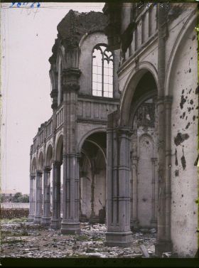 Image représentant France, Armentières, Eglise Notre Dame   ; autre aspect de la nef