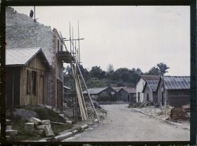 Image représentant France, Vienne le Château, Reconstruction Carrefour des routes de la Harazée et de Binarville