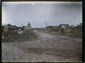 Image représentant France, Avion, Rue en venant de Lens