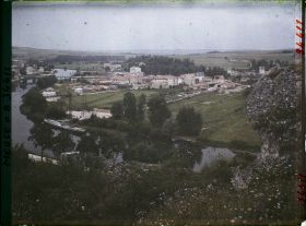 Image représentant France, St Mihiel, Le Quartier de la gare vue des Sept Roches