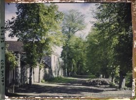 Image représentant Chemin près de la ferme de " Canon "