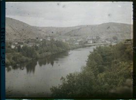 Image représentant France, Cahors, Le Lot vu vers l'aval, vue prise de la tour des pendus