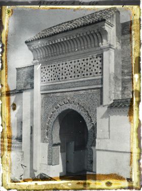 Image représentant La porte de la mosquée de Sidi Bou Medine