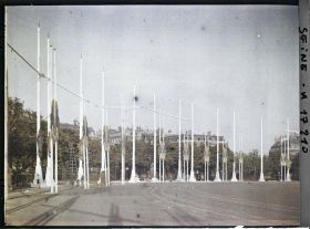 Image représentant Décorations place de l'Etoile pour les fêtes de la Victoire des 13 et 14 juillet 1919