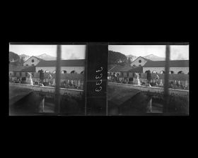 Image représentant Un cimetière vu du train