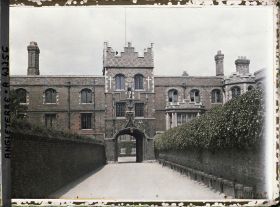 Image représentant L'entrée du Jesus College